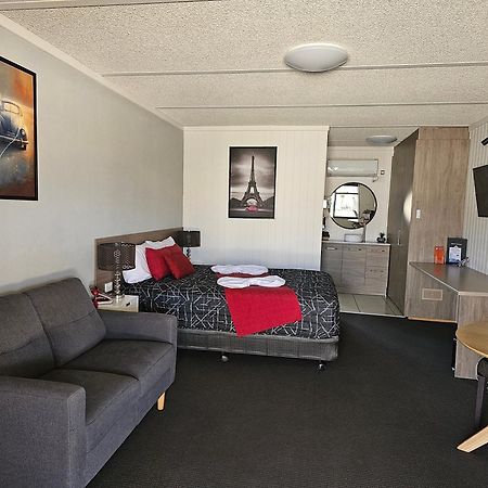 Cameo Inn Motel West Wyalong Esterno foto