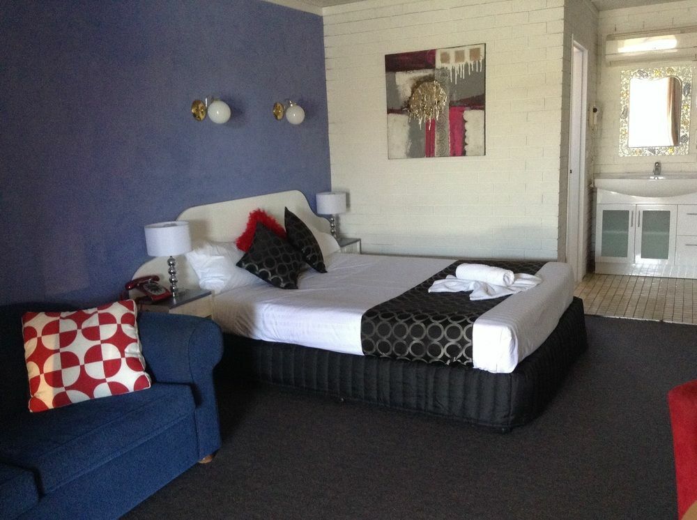 Cameo Inn Motel West Wyalong Esterno foto